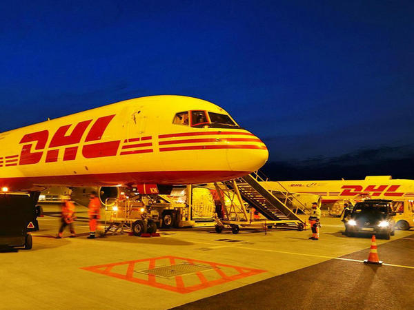 DHL快遞服務,價格高昂還是物超所值?